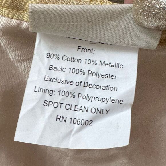 CYNTHIA ROWLEY New York Beige Gold Bead Snowflakes Christmas Tree Skirt 50” NWT - Picture 10 of 10